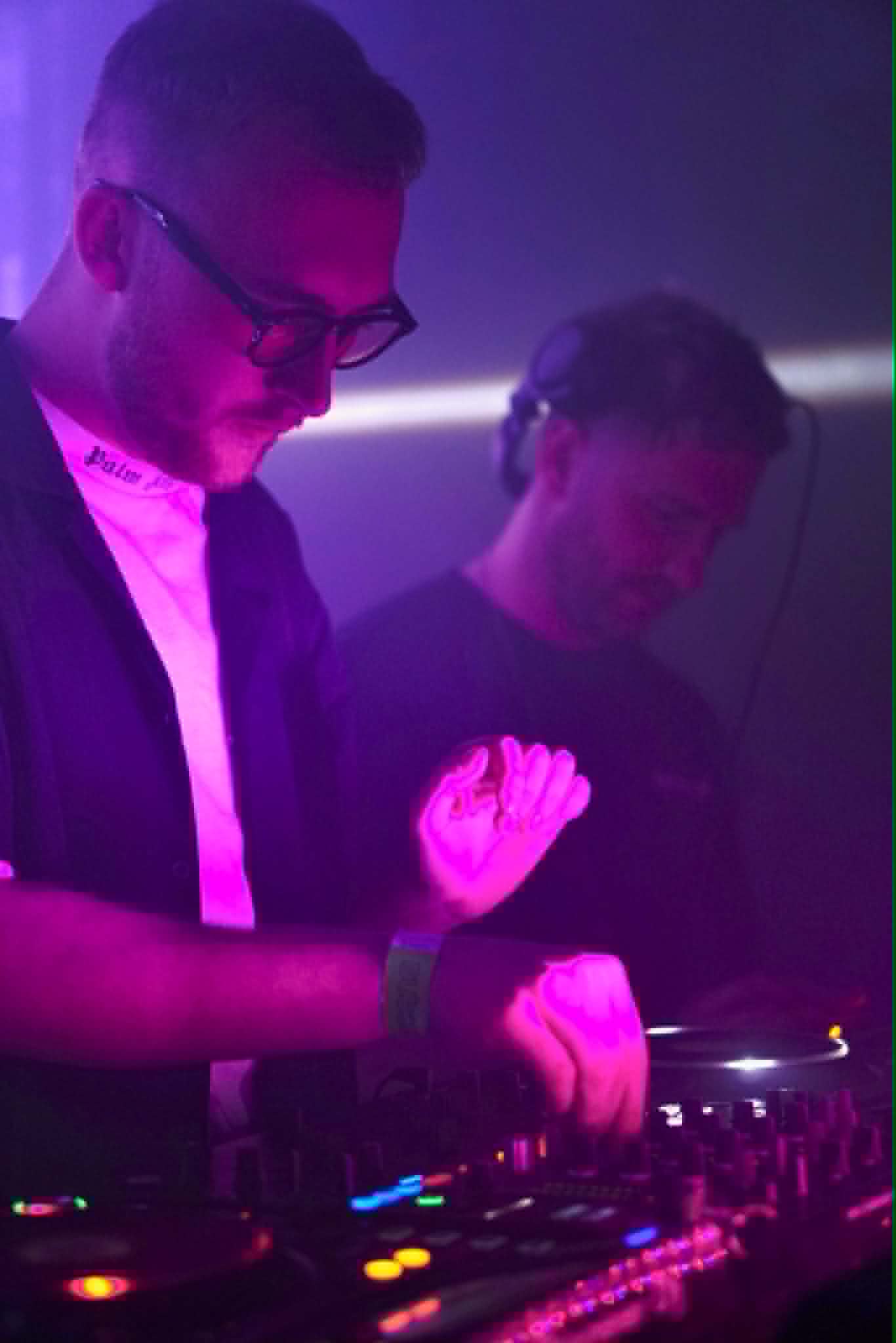Danny Abbott live DJ photo